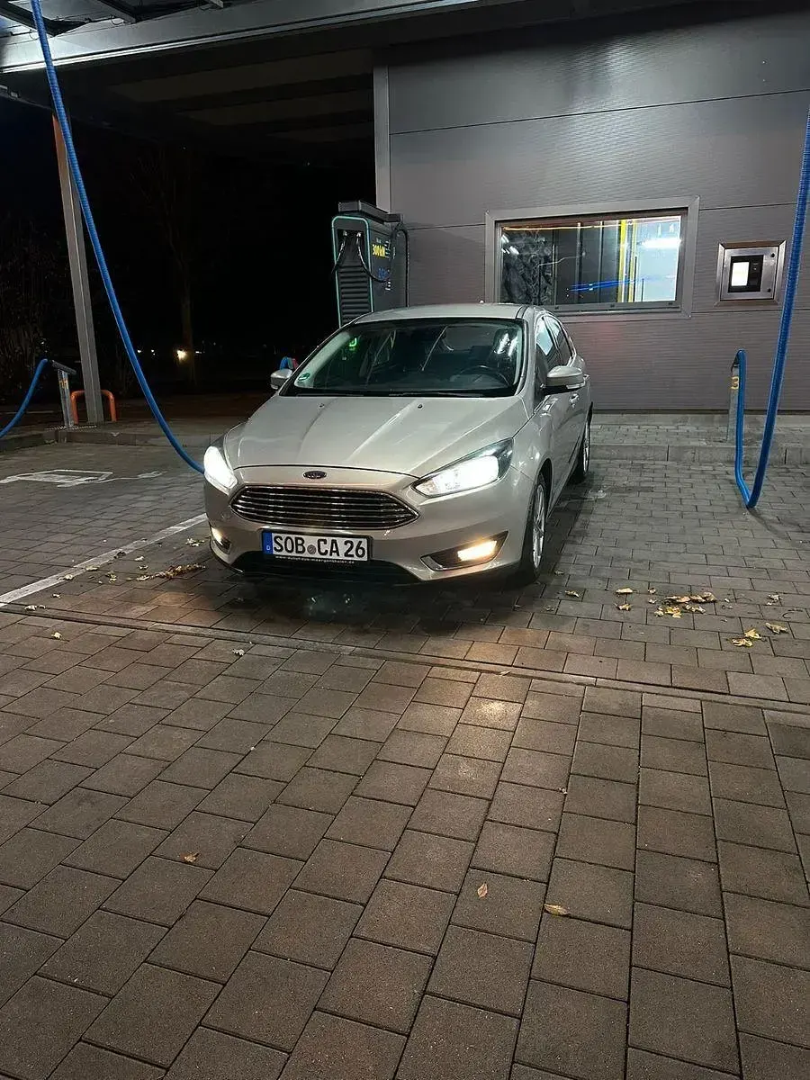 Używany Ford Focus Titanium 125 KM (91 kW) 2015 Szary Kombi