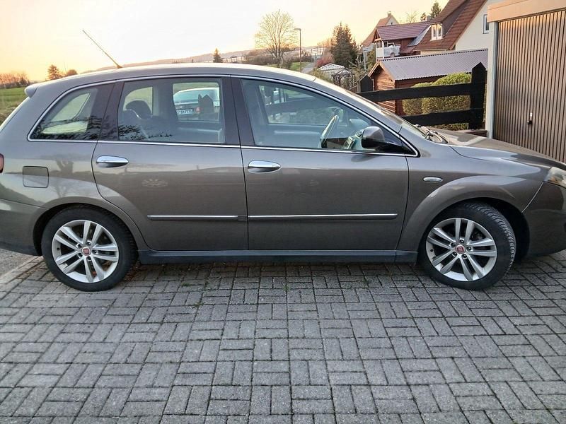 Gebraucht Fiat Croma 150 PS (110 kW) 2008 Braun Kombi