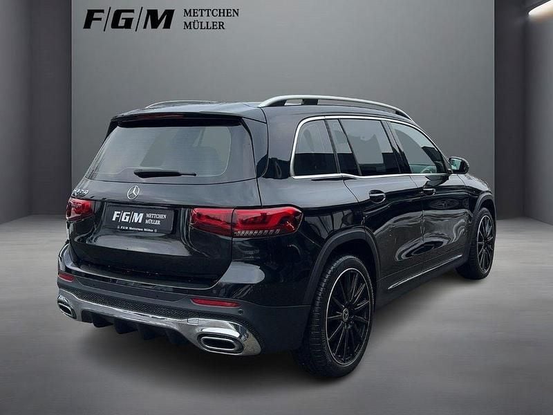 Gebraucht Mercedes GLB250 AMG line 224 PS (164 kW) 2021 Metalliclack kosmosschwarz SUV