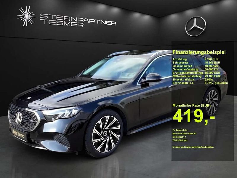 Schwarz Gebraucht 2023 Mercedes E200 Avantgarde Kombi | 38.880 € (Guter Preis) - Bild 1/3