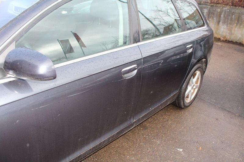 Gebraucht Audi A6 179 PS (131 kW) 2005 Grau Kombi