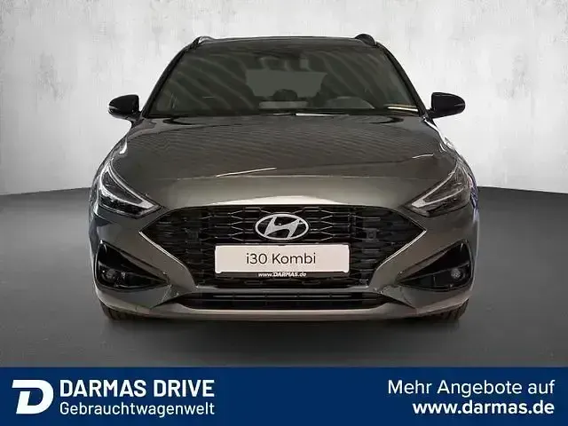 Usata Hyundai i30 Advantage 101 CV (74 kW) 2025 Verde Station wagon
