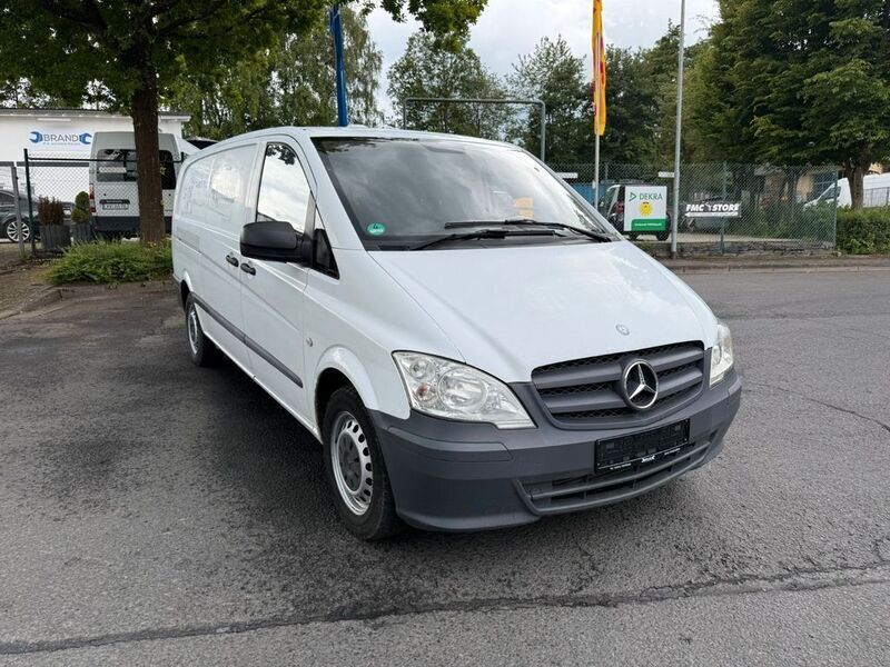 Weiß Gebraucht 2013 Mercedes Vito Van / Kleinbus | 4.990 € (Superpreis) - Bild 1/4