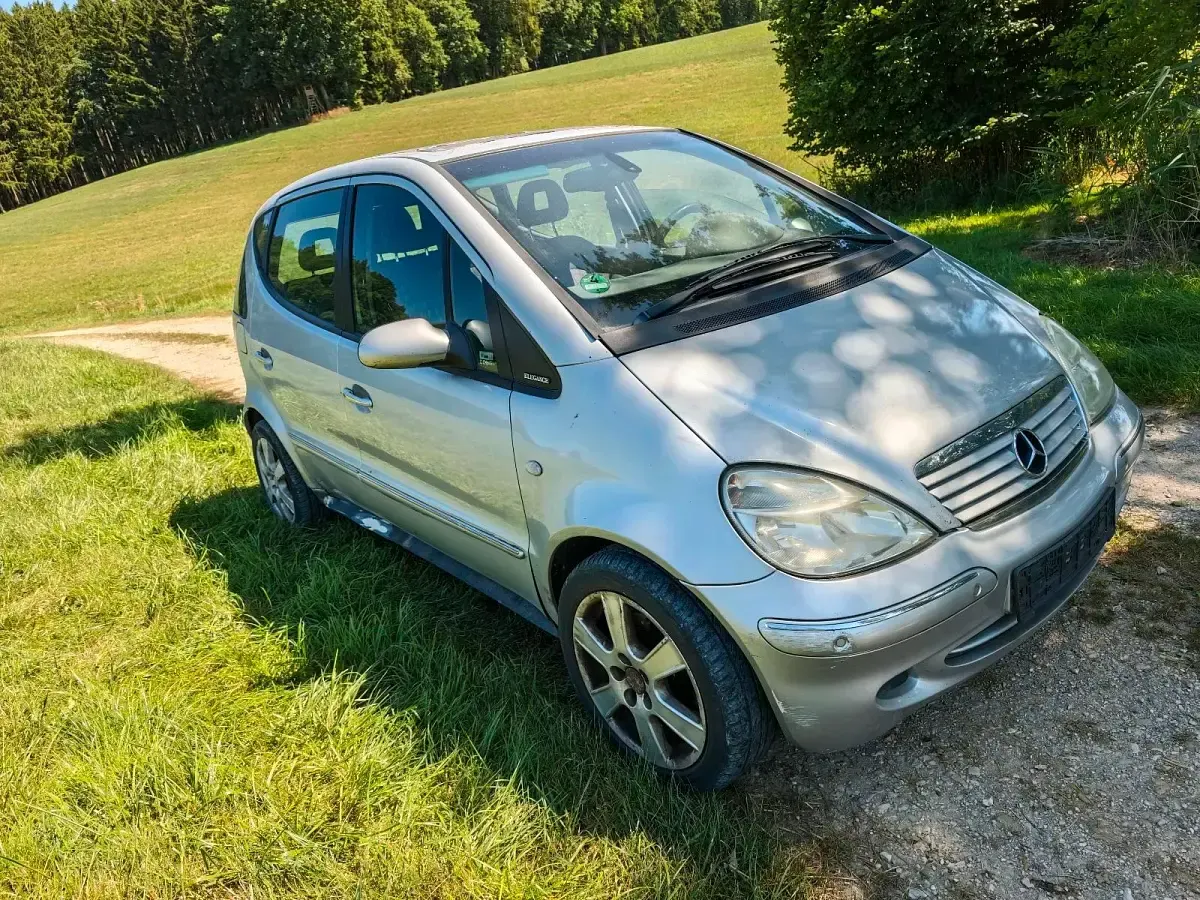 Gebraucht Mercedes A190 125 PS (91 kW) 2002 Grau Kleinwagen