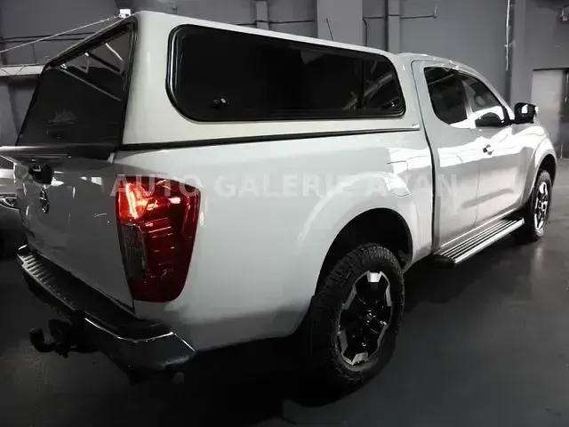 Gebraucht Nissan Navara N-Connecta 163 PS (119 kW) 2021 Weiß Pickup