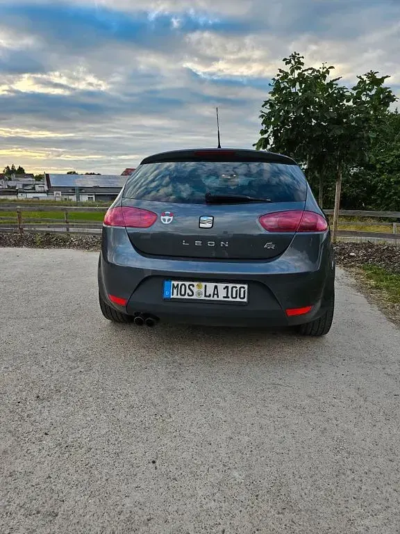 Gebraucht Seat Leon FR 170 PS (125 kW) 2013 Grau Limousine