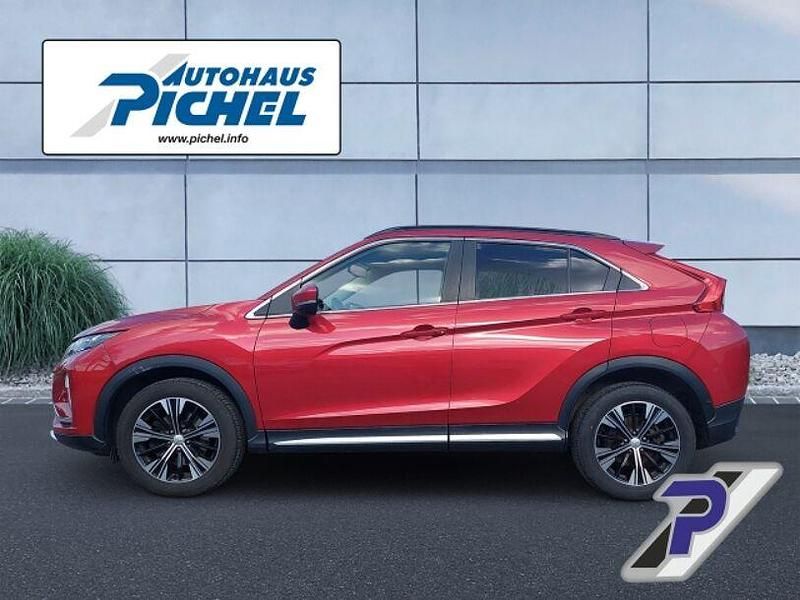 Gebraucht Mitsubishi Eclipse Cross Diamant Edition 163 PS (119 kW) 2019 Rot(metallic) SUV
