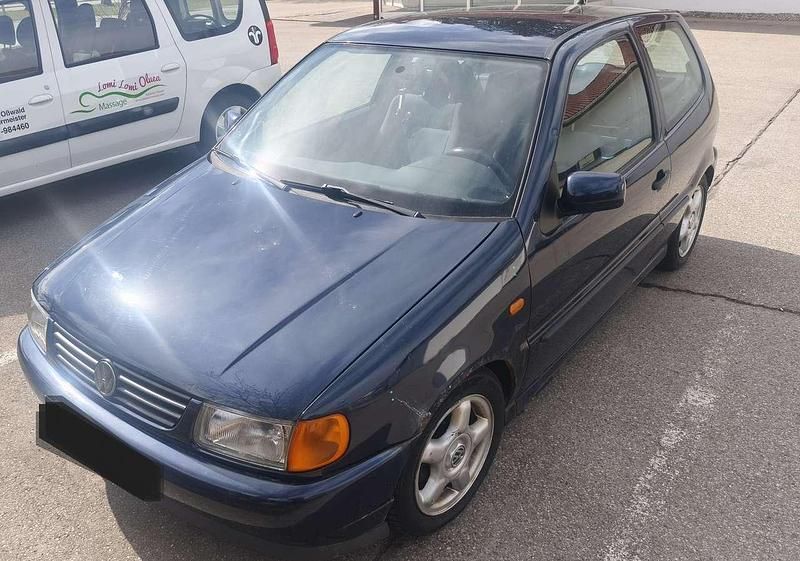 Second-hand VW Polo 60 CP (44 kW) 1996 Albastru Coupe