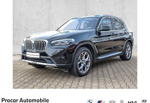 Gebraucht BMW X3 Sport Line 184 PS (135 kW) 2023 Schwarz SUV