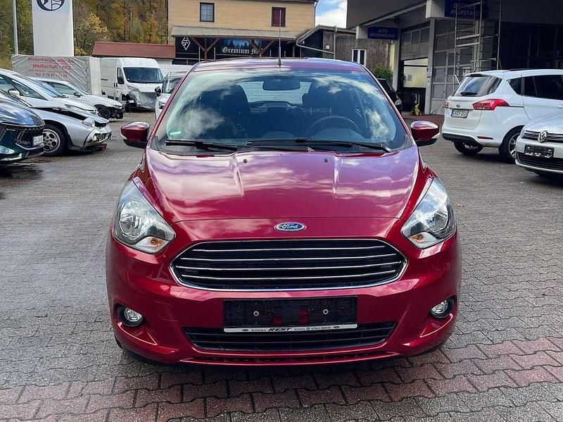 Gebraucht Ford Ka 86 PS (63 kW) 2017 Rot Kleinwagen