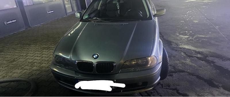 Gebraucht BMW 318 143 PS (105 kW) 2002 Andere farben Coupé