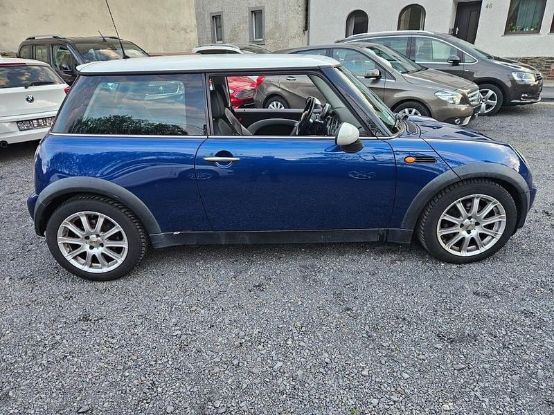 Second-hand Mini Cooper 116 CP (85 kW) 2003 Albastru Hatchback