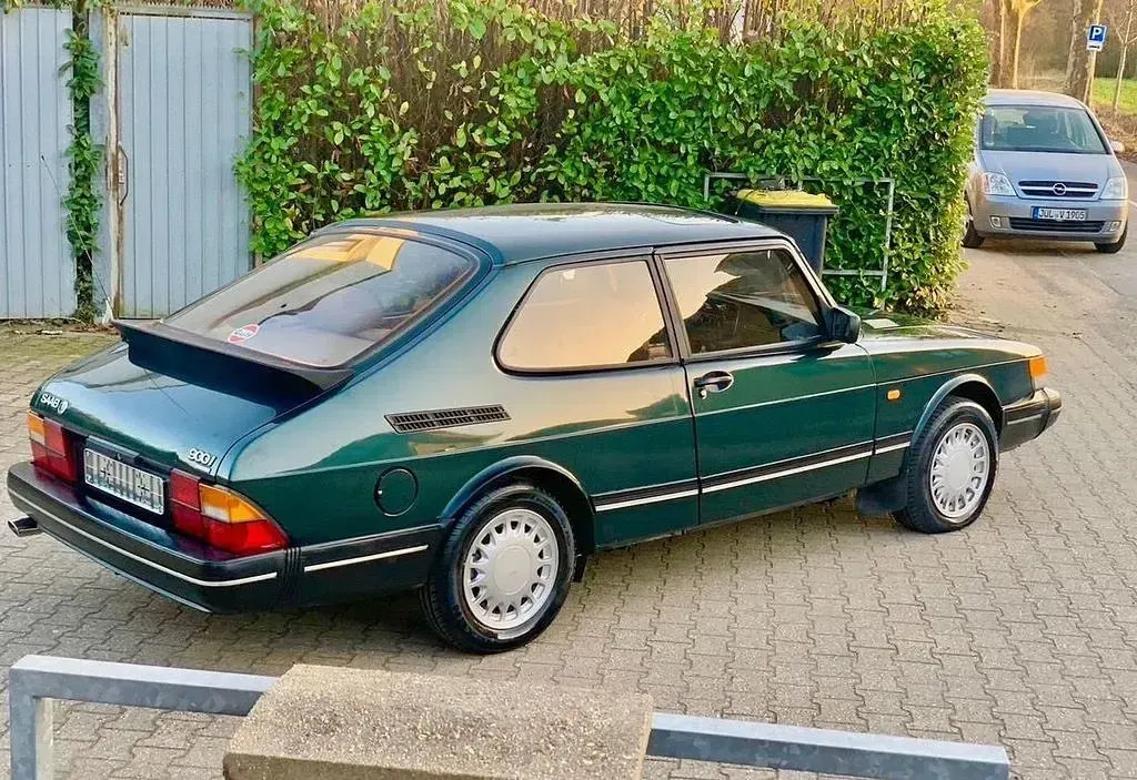 Gebraucht Saab 900 140 PS (102 kW) 1992 Grün Coupé