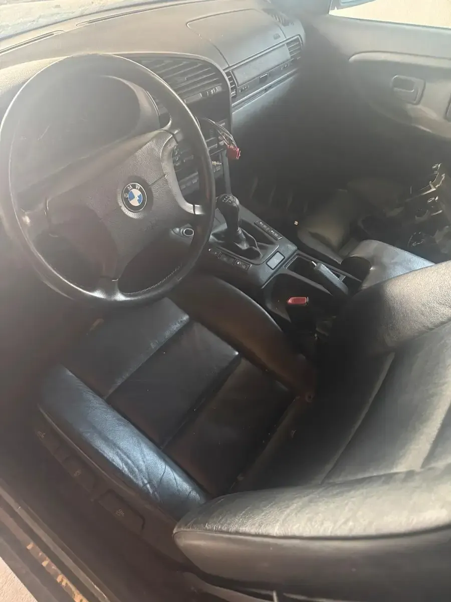 Gebraucht BMW 318 M Sport 140 PS (102 kW) 1997 Schwarz Kombi