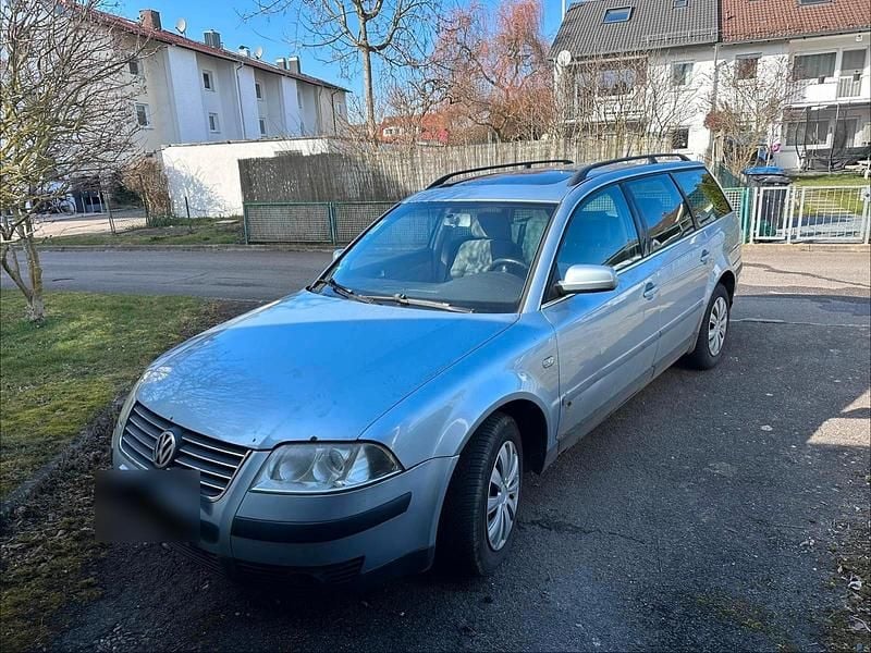 Gebraucht VW Passat 130 PS (95 kW) 2002 Grau Kombi