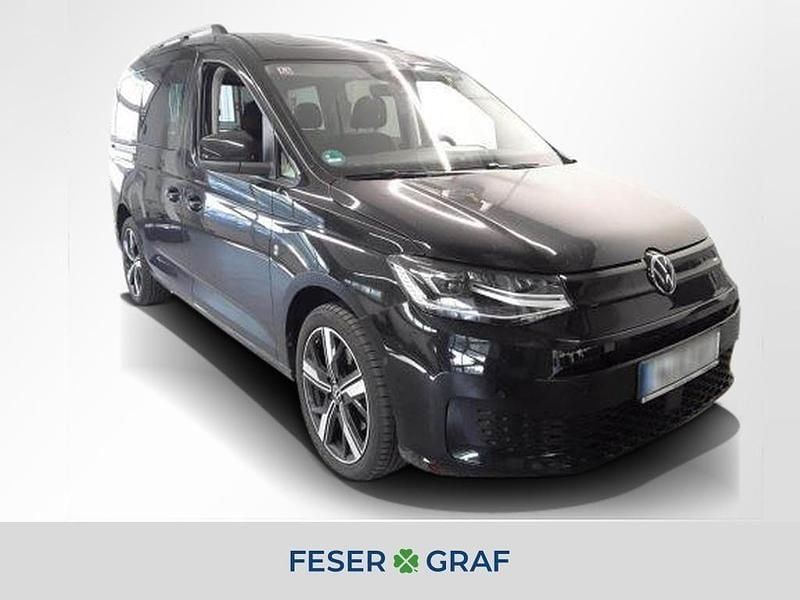 Deep black perleffekt Gebraucht 2022 VW Caddy Maxi Basis Van / Kleinbus | 31.997 € (Etwas zu teuer) - Bild 1/4