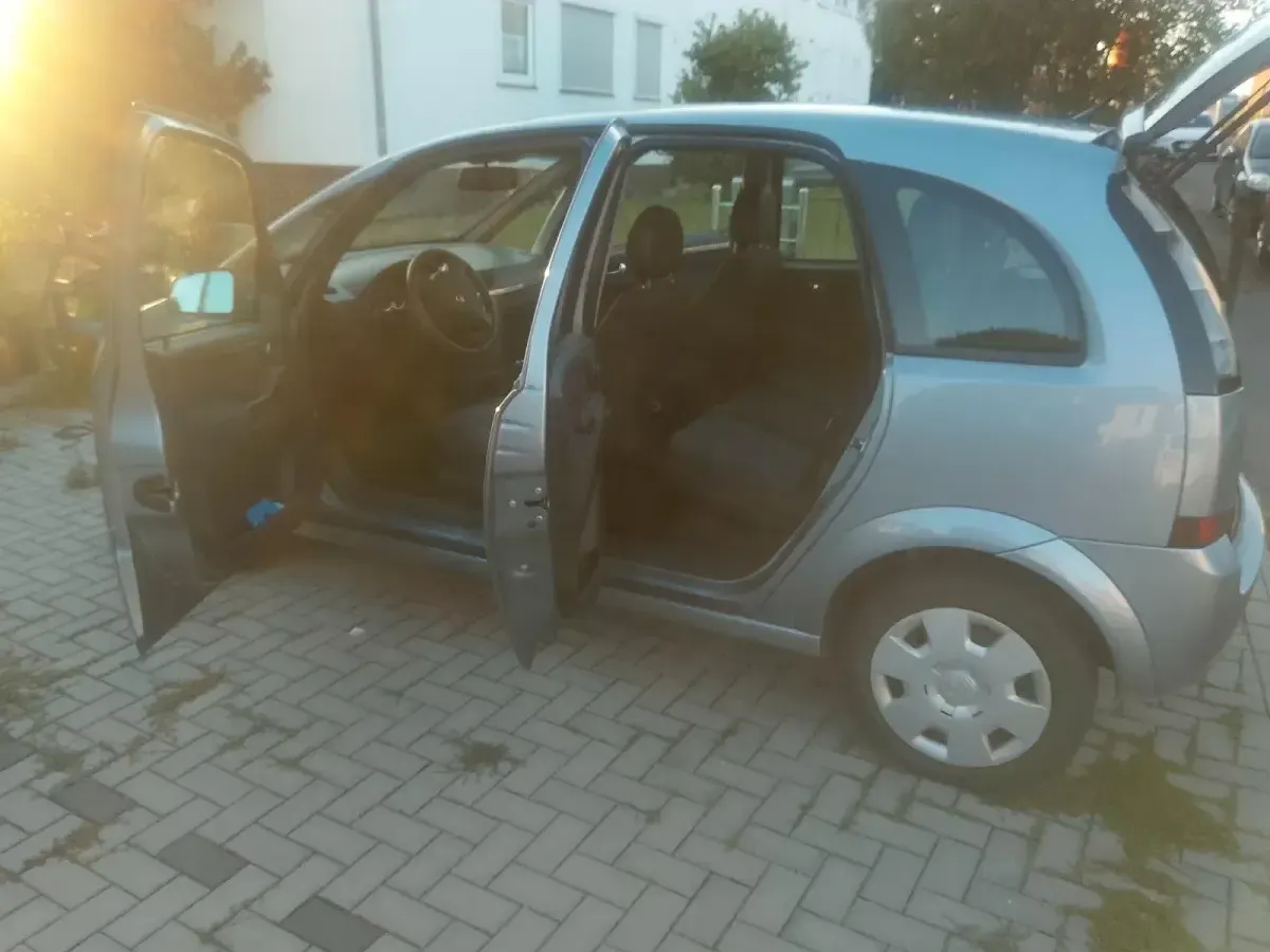 Gebraucht Opel Meriva 101 PS (74 kW) 2009 Blau Van / Kleinbus