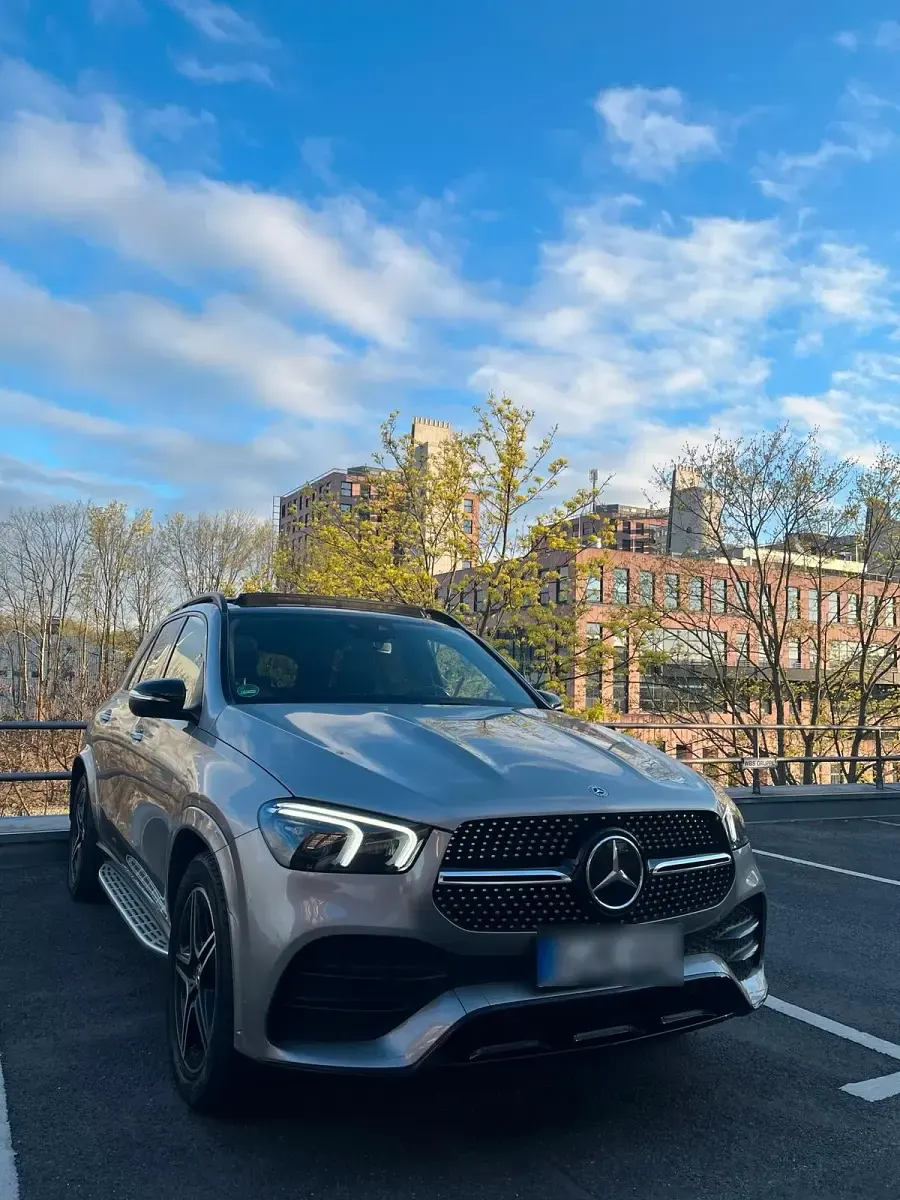 Gebraucht Mercedes GLE300 AMG 245 PS (180 kW) 2019 Grau SUV