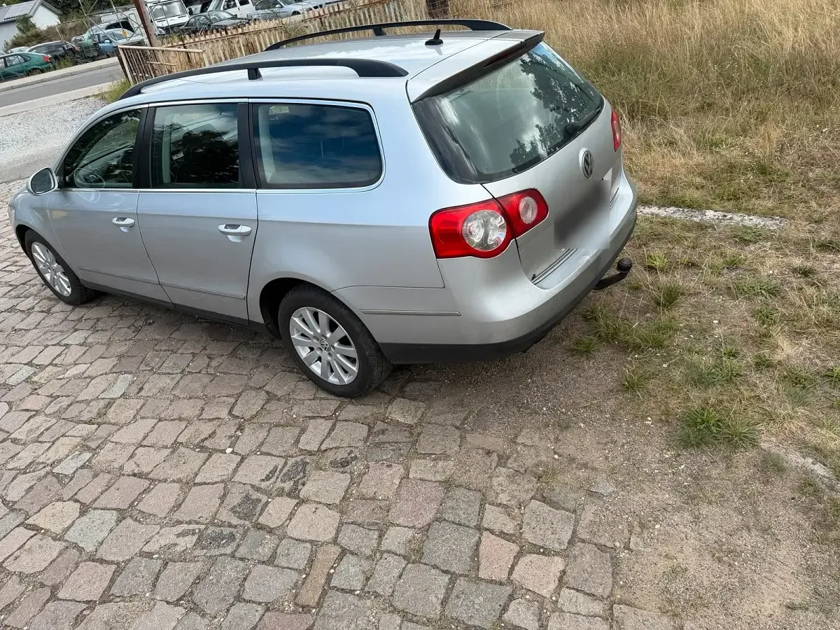 Gebraucht VW Passat 140 PS (102 kW) 2007 Silber Kombi