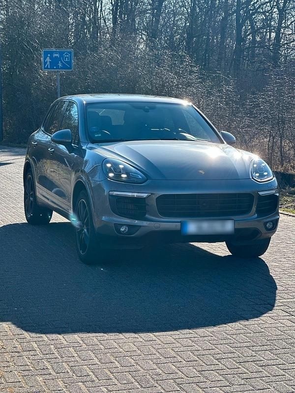 Gebraucht Porsche Cayenne S 385 PS (283 kW) 2017 Grau SUV