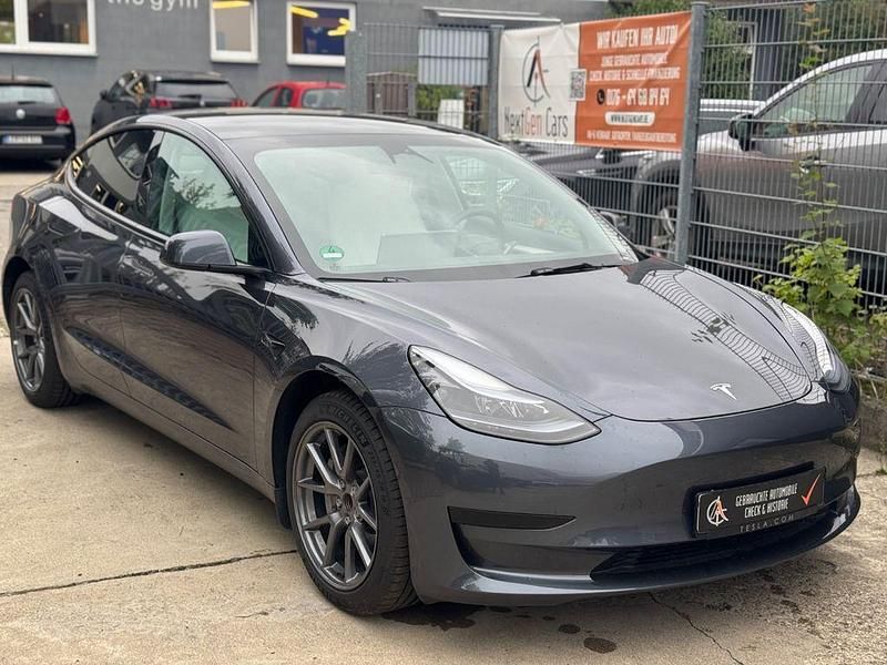 Gebraucht Tesla Model 3 RWD 239 kW (325 PS) 2022 Grau Limousine
