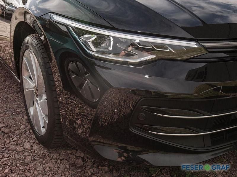 Gebraucht VW Golf VIII Style 150 PS (110 kW) 2025 Schwarz Limousine
