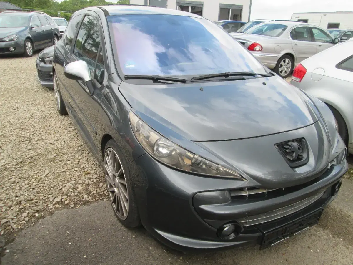 Gebraucht Peugeot 207 RC 201 PS (147 kW) 2007 Grau Coupé