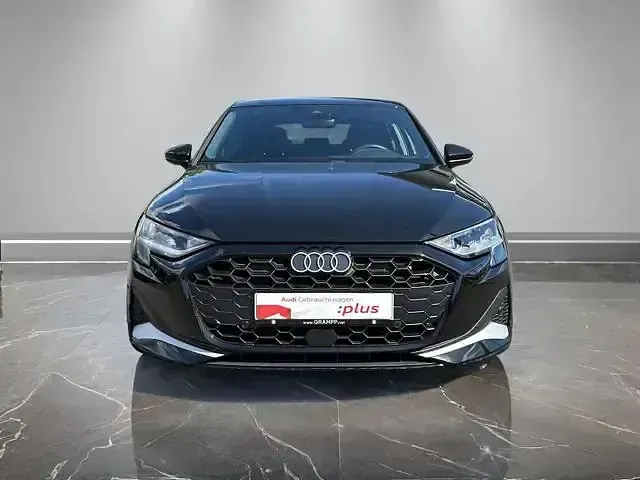 Gebraucht Audi A3 Advanced Plus 150 PS (110 kW) 2025 Mythosschwarz metallic Limousine
