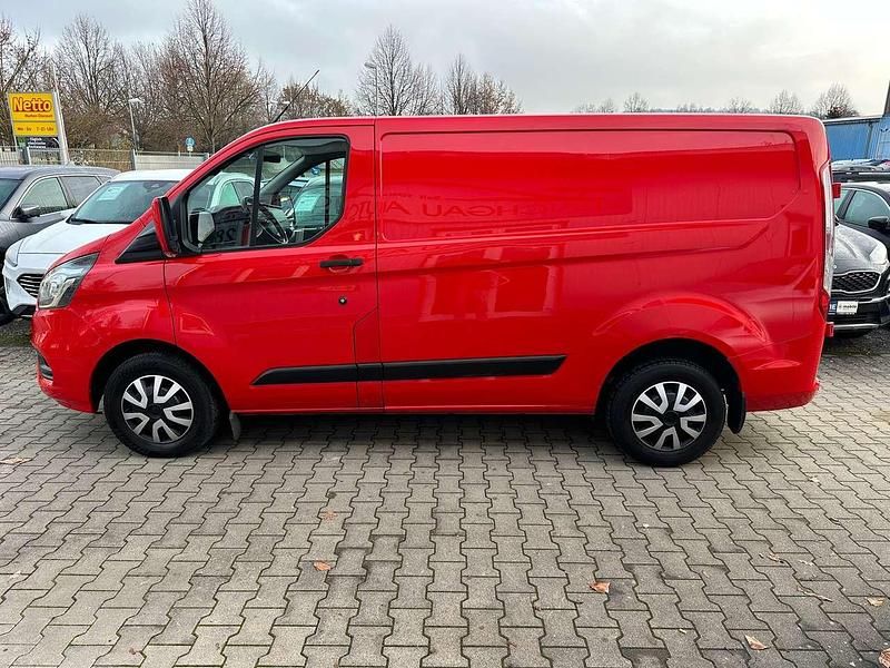 Gebraucht Ford Transit 105 PS (77 kW) 2018 Racerot Van / Kleinbus