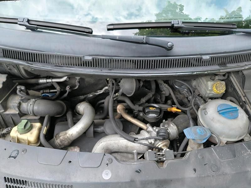 Gebraucht VW T5 120 PS (88 kW) 2005 Silber Van