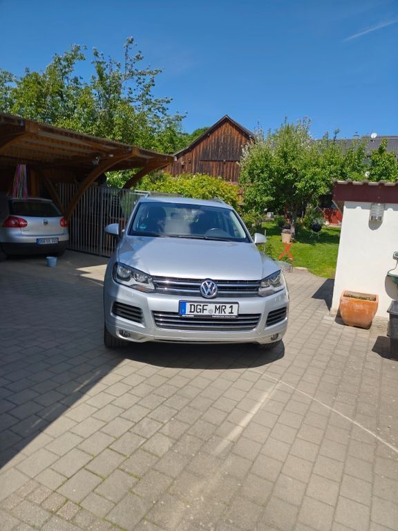 Silber Gebraucht 2014 VW Touareg SUV | 18.000 € (Fairer Preis) - Bild 1/4
