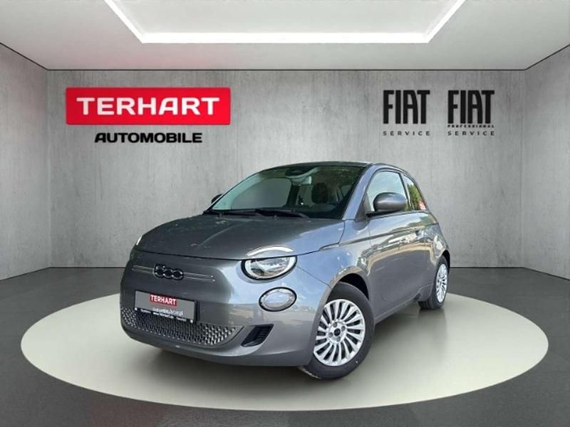 Grau Gebraucht 2022 Fiat 500e Icon Kleinwagen | 18.987 € (Fairer Preis) - Bild 1/4