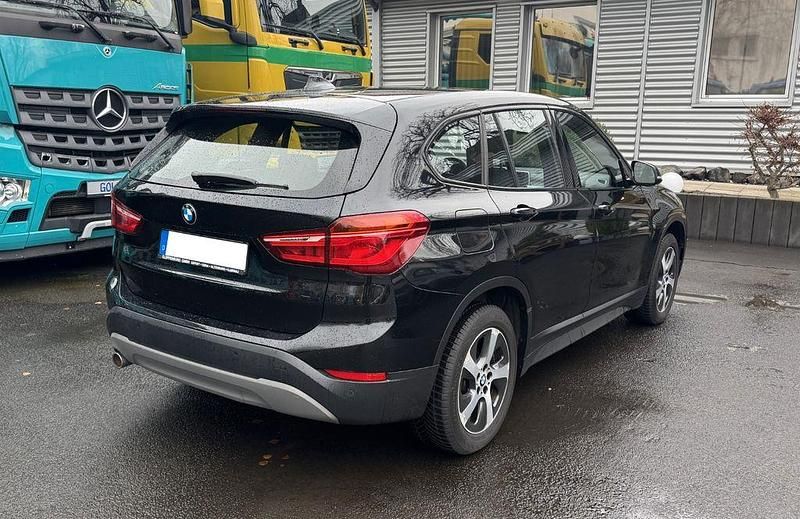 Gebraucht BMW X1 Advantage 150 PS (110 kW) 2016 Schwarz SUV