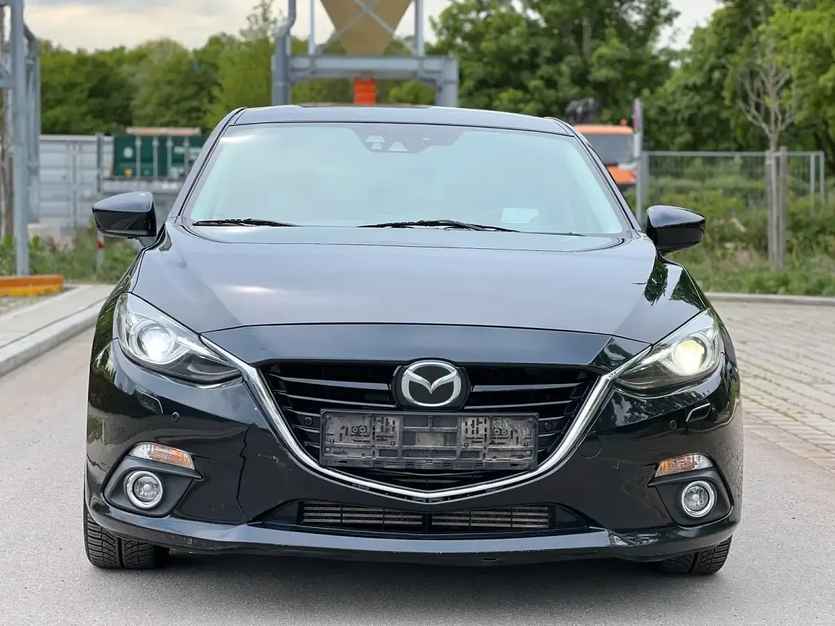 Gebraucht Mazda 3 150 PS (110 kW) 2014 Schwarz Limousine