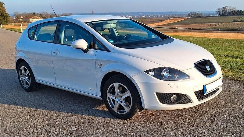 Gebraucht Seat Leon Copa 105 PS (77 kW) 2011 Weiß Kleinwagen