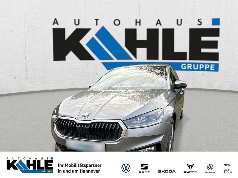Grau Neu 2025 Skoda Fabia Kleinwagen | 22.790 € (Teuer) - Bild 1/4