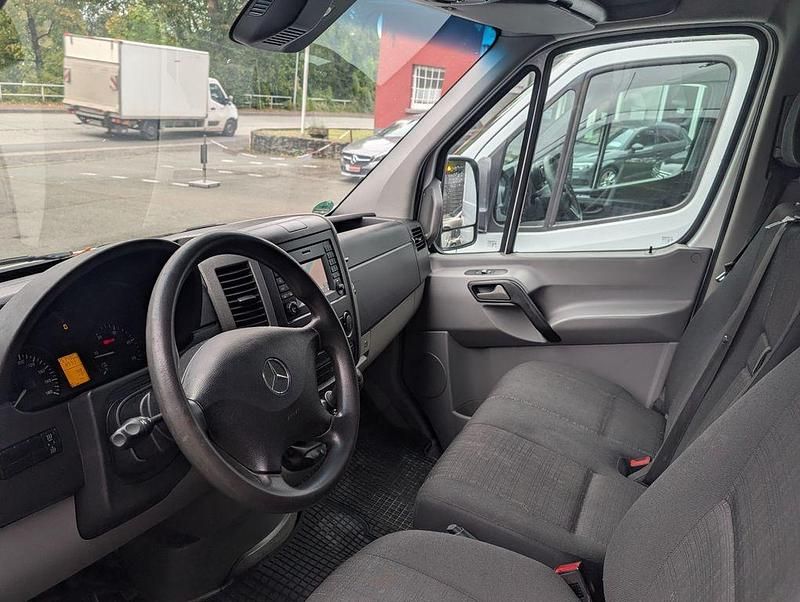 Gebraucht Mercedes Sprinter 163 PS (119 kW) 2018 Weiß Van