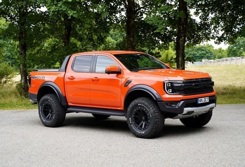 Orange Gebraucht 2025 Ford Ranger Raptor Abholung | 81.470 € - Bild 1/4