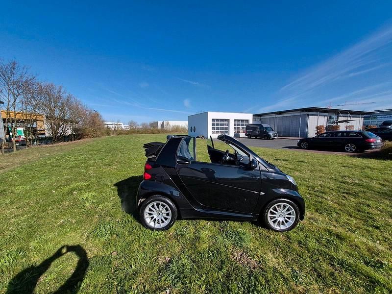 Gebraucht Smart ForTwo Cabrio Passion 71 PS (52 kW) 2011 Schwarz Cabrio