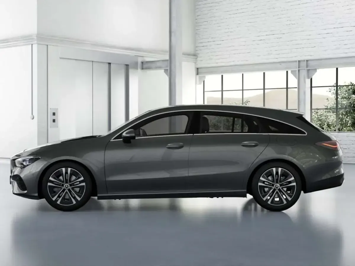 Usata Mercedes CLA220 Progressive 190 CV (139 kW) 2025 Grigio Berlina
