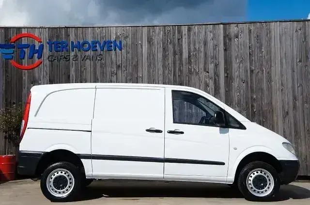 Gebraucht Mercedes Vito 109 PS (80 kW) 2007 Weiß Van