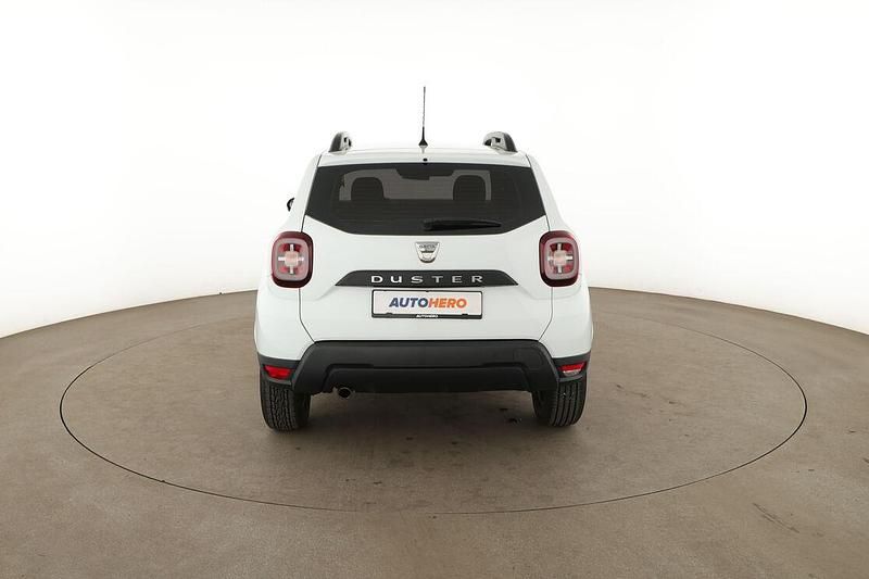 Gebraucht Dacia Duster Comfort 125 PS (91 kW) 2018 Weiß SUV