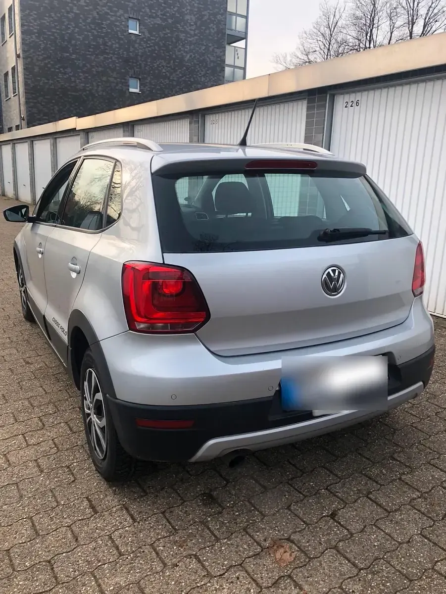 Gebraucht VW Polo Cross 105 PS (77 kW) 2011 Silber Kleinwagen