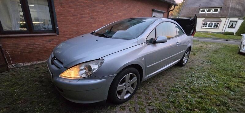 Silber Gebraucht 2005 Peugeot 307 CC Cabrio | 500 € (Superpreis) - Bild 1/4