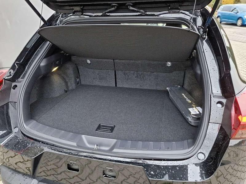 Neu Lexus UX 300h Sport Design Packet 199 PS (146 kW) 2025 Graphitschwarz SUV