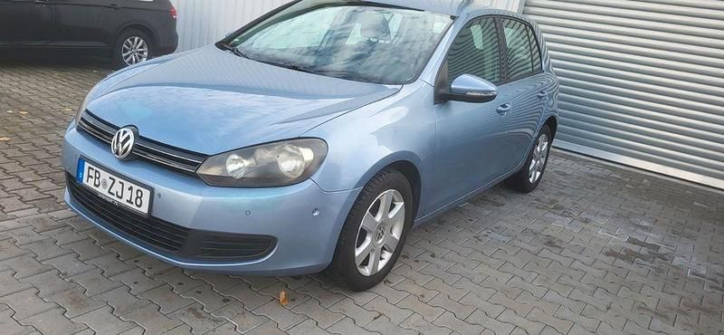 Blau Gebraucht 2010 VW Golf VI Limousine | 2.800 € (Guter Preis) - Bild 1/4