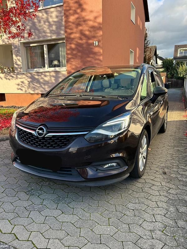 Braun Gebraucht 2017 Opel Zafira Tourer Van / Kleinbus | 7.850 € (Superpreis) - Bild 1/4