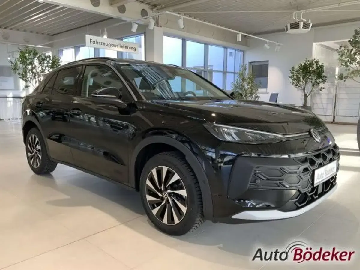 Neu VW T-Roc Life 116 PS (85 kW) 2026 Grenadillschwarz SUV