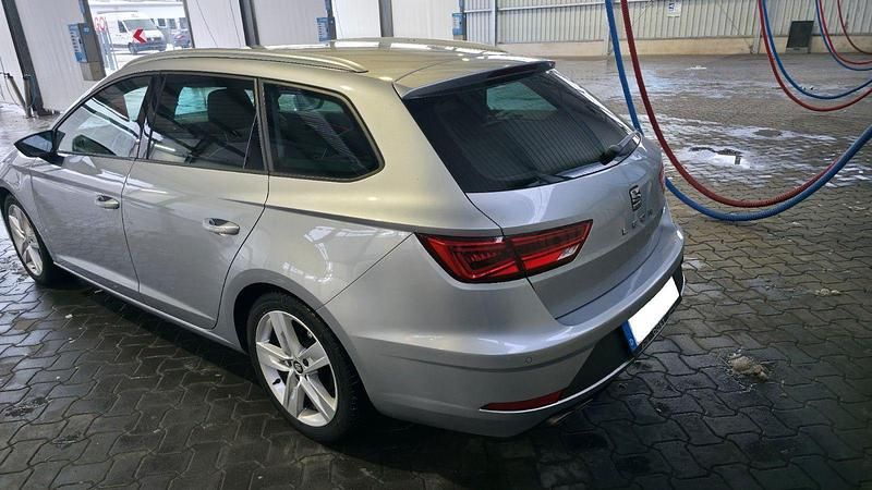 Gebraucht Seat Leon Beats 131 PS (96 kW) 2019 Silber Kombi
