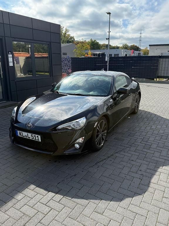 Schwarz Gebraucht 2015 Toyota GT86 GT Coupé | 18.000 € (Guter Preis) - Bild 1/4